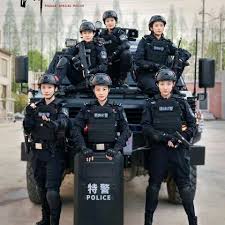 女巡特警之蜂鸟突击队 第11集